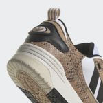 Sneaker H03489