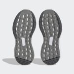 Sneaker HP2765