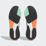 Sneaker HP5973