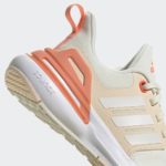 Sneaker HP6127