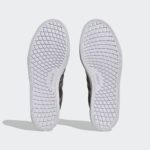 Sneaker HQ1781