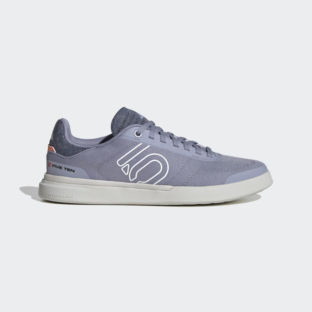 Sneaker HQ2116
