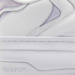 Sneaker HQ2125