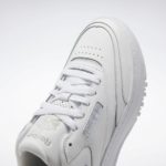 Sneaker HQ2127
