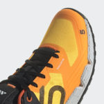 Sneaker HQ3563