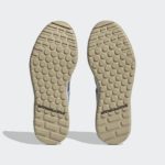 Sneaker HQ3564