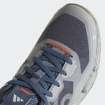 Sneaker HQ3564