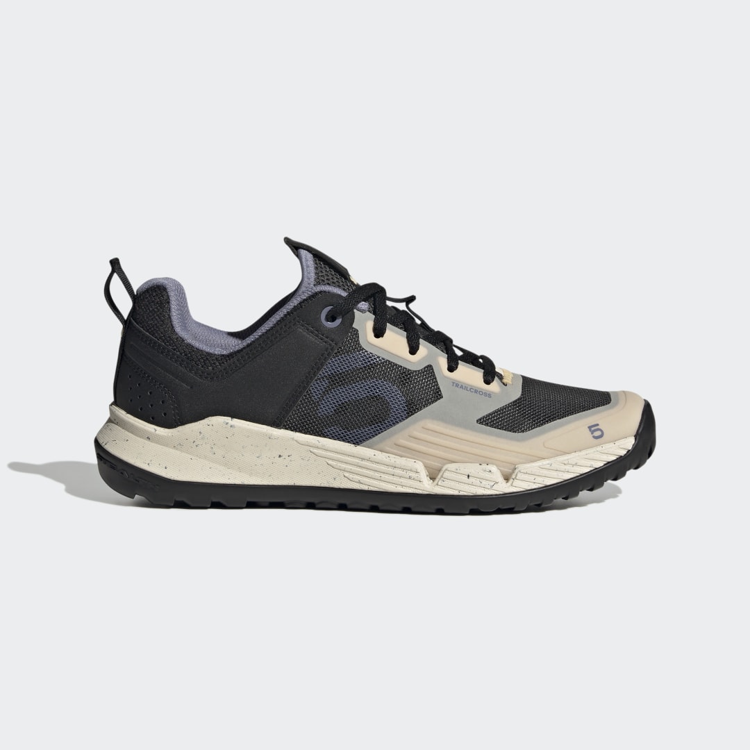 Sneaker HQ3565