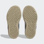 Sneaker HQ5850