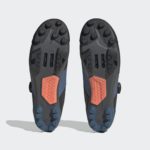 Sneaker HQ6031