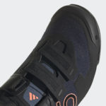 Sneaker HQ6031