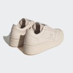 Sneaker HQ6953