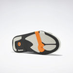 Sneaker HQ8803