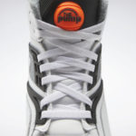 Sneaker HQ8803