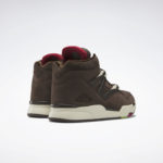 Sneaker IE9342