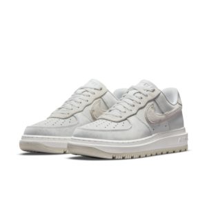 Nike Air Force 1 Luxe White (DD9605-100)