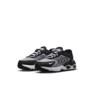 Nike Air Max TW Older Kids’ Black (DQ0296-001)