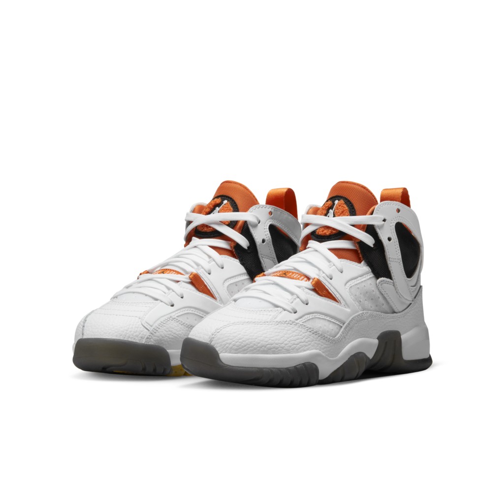 Sneaker DQ8431-108