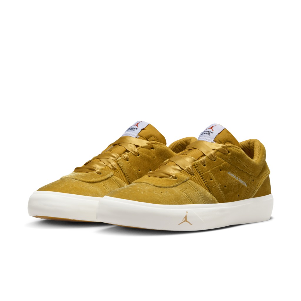 Sneaker DZ7737-761