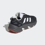 Sneaker GX8662