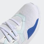 Sneaker GX9259