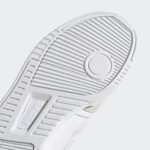 Sneaker GY9582