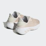 Sneaker GZ9652