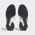 Sneaker H03710