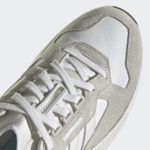 Sneaker H03710