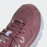 Sneaker HQ1551