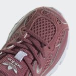 Sneaker HQ1552