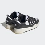 Sneaker HQ8697
