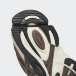 Sneaker IE2231