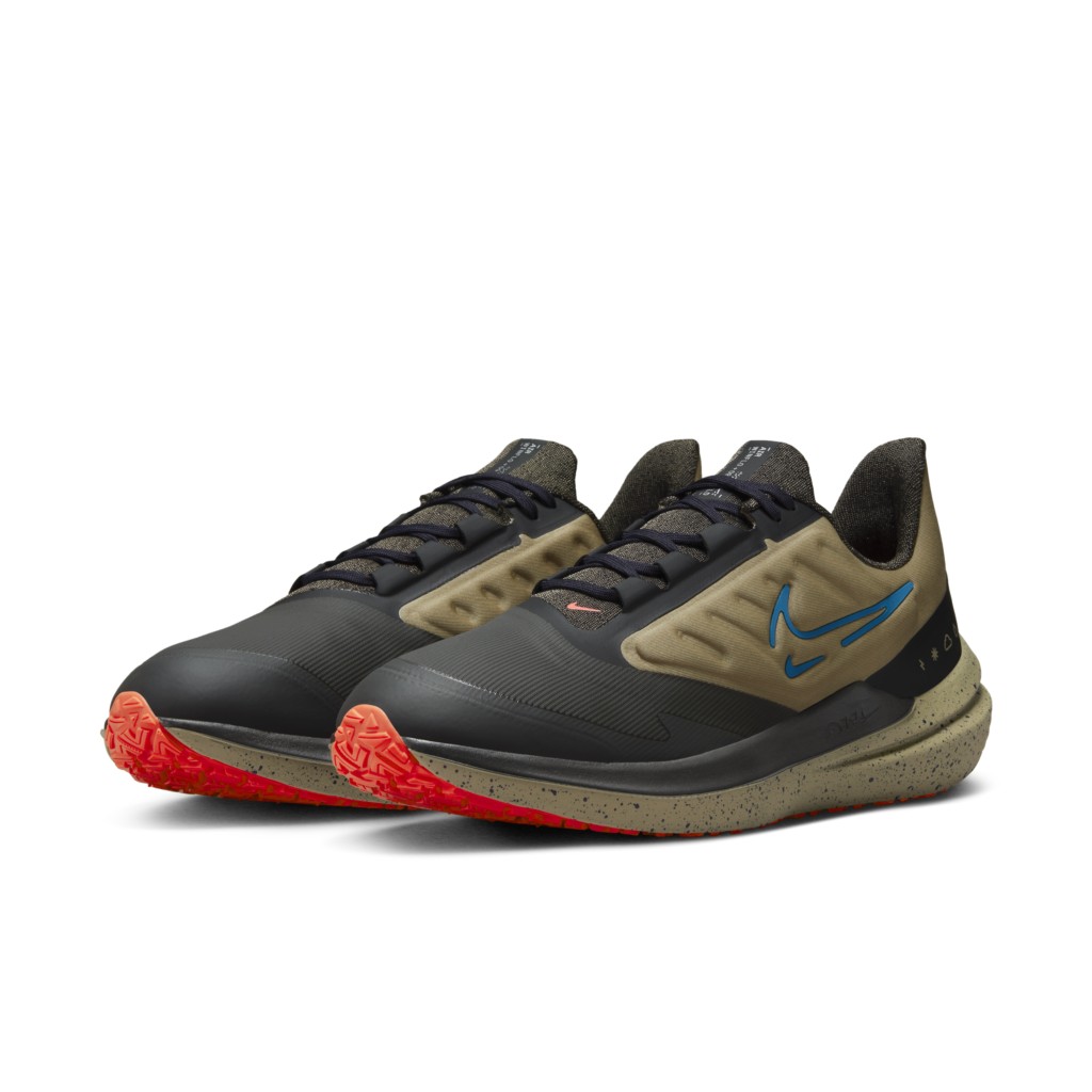 Sneaker DM1106-200