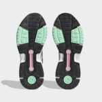 Sneaker FZ6602