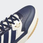 Sneaker GV9322