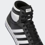 Sneaker GX0742