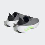 Sneaker GZ9644