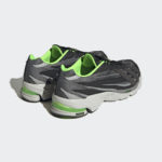 Sneaker GZ9697