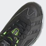 Sneaker GZ9697