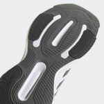 Sneaker HP6703