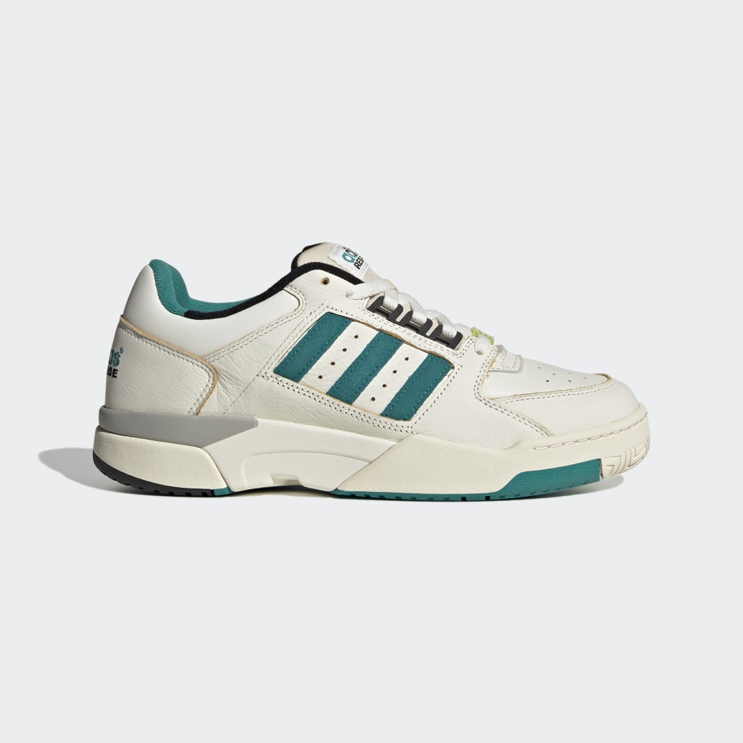 Sneaker ID6877