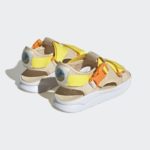 Sneaker ID7482