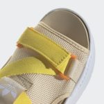 Sneaker ID7482