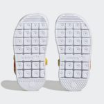 Sneaker ID7484