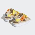 Sneaker ID7484