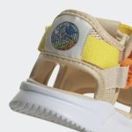 Sneaker ID7484