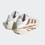 Sneaker IE6817