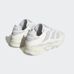 Sneaker IE6818