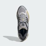 Sneaker ID5743